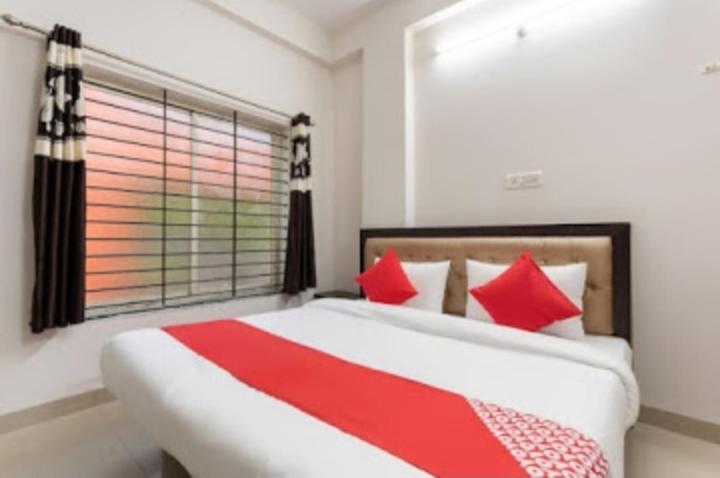 אינדורה Hotel Royal Palace מראה חיצוני תמונה